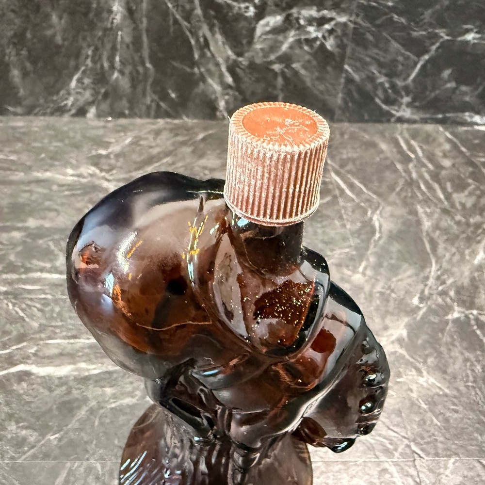 AVON Bucking Bronco and Cowboy Amber Bottle - Picture 11 of 16
